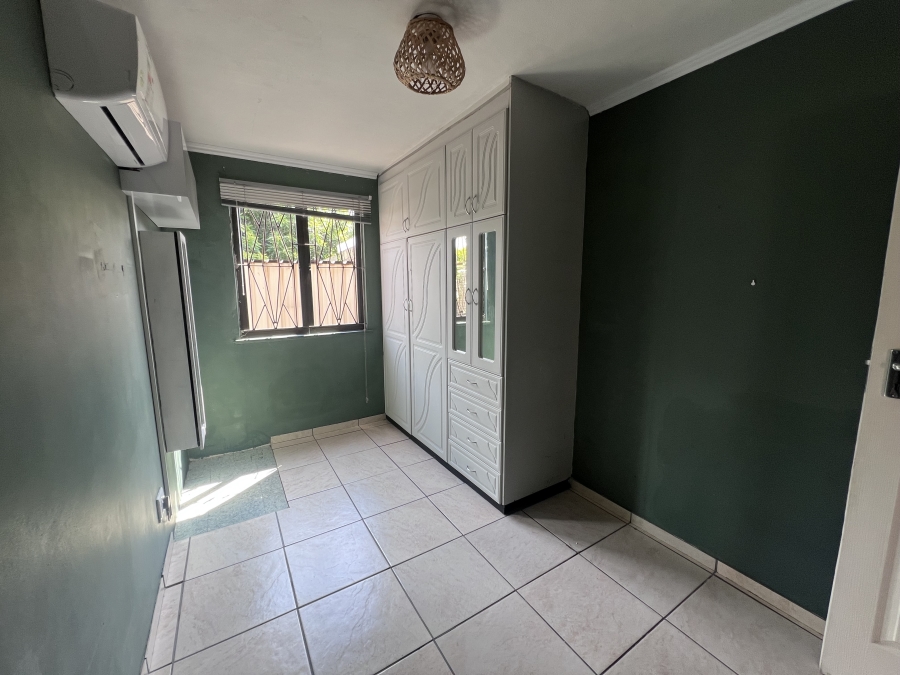 To Let 3 Bedroom Property for Rent in Lotus Park KwaZulu-Natal