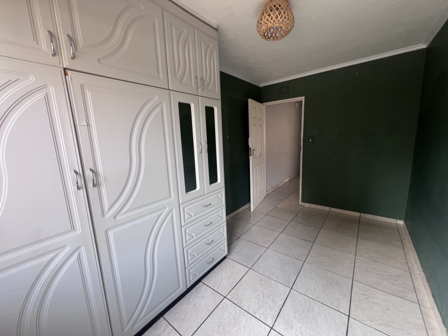 To Let 3 Bedroom Property for Rent in Lotus Park KwaZulu-Natal