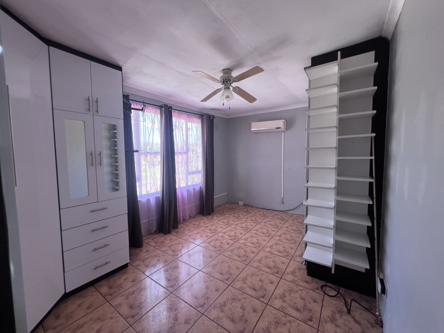 To Let 3 Bedroom Property for Rent in Lotus Park KwaZulu-Natal