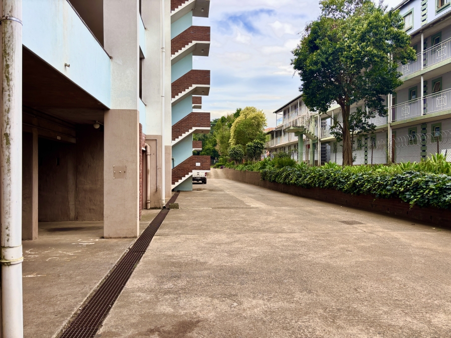 2 Bedroom Property for Sale in Scottsville KwaZulu-Natal