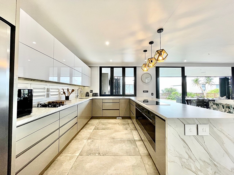 4 Bedroom Property for Sale in Shakas Rock KwaZulu-Natal