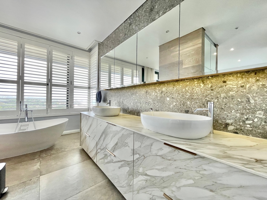 4 Bedroom Property for Sale in Shakas Rock KwaZulu-Natal