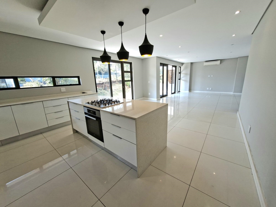 4 Bedroom Property for Sale in Izinga Ridge KwaZulu-Natal