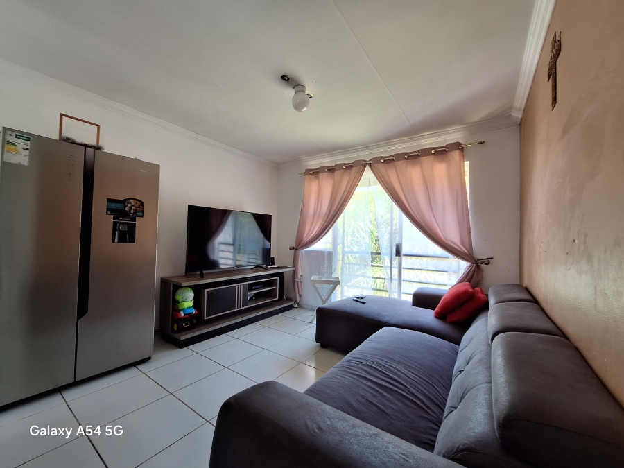 To Let 2 Bedroom Property for Rent in Morningside KwaZulu-Natal