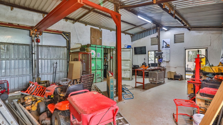 10 Bedroom Property for Sale in Lions River KwaZulu-Natal