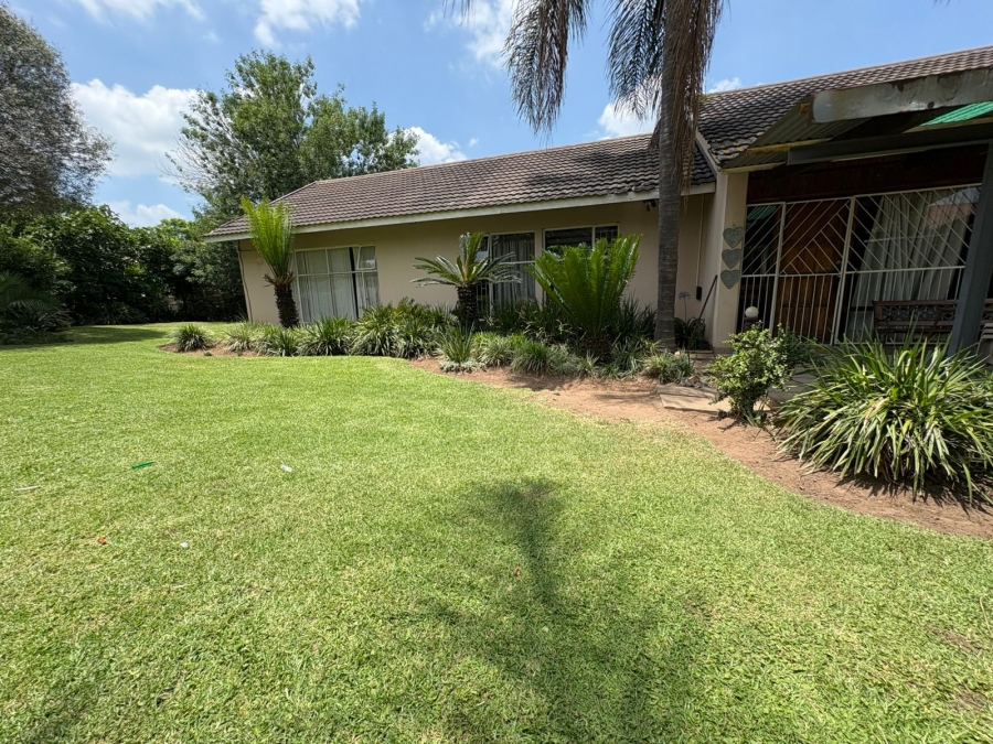 4 Bedroom Property for Sale in Pioneer Park KwaZulu-Natal