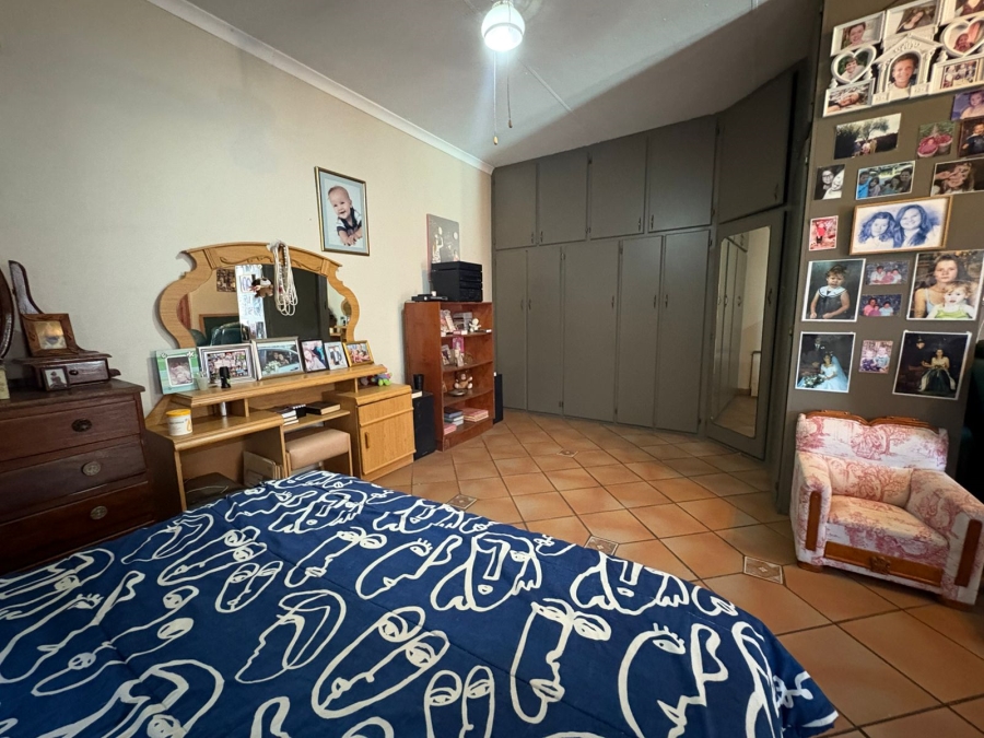 4 Bedroom Property for Sale in Pioneer Park KwaZulu-Natal