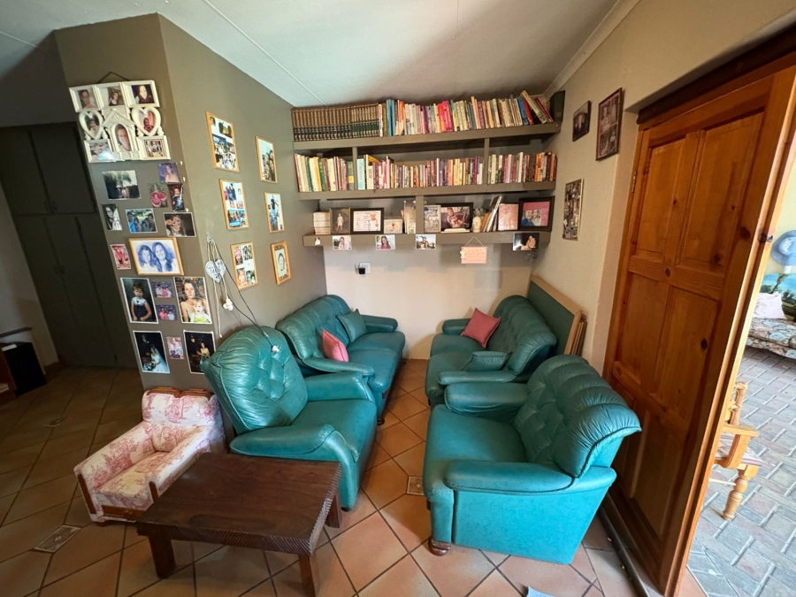 4 Bedroom Property for Sale in Pioneer Park KwaZulu-Natal