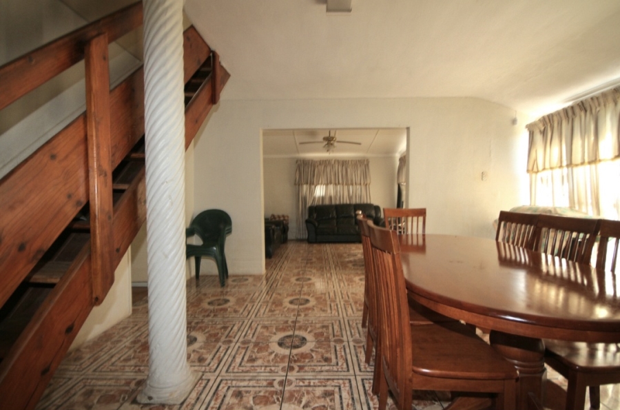 4 Bedroom Property for Sale in Lotus Park KwaZulu-Natal