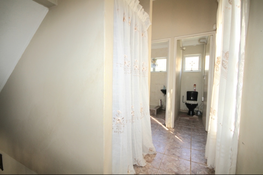 4 Bedroom Property for Sale in Lotus Park KwaZulu-Natal