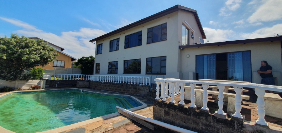 5 Bedroom Property for Sale in Bluff KwaZulu-Natal
