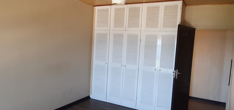 5 Bedroom Property for Sale in Bluff KwaZulu-Natal