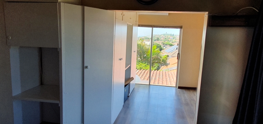 5 Bedroom Property for Sale in Bluff KwaZulu-Natal