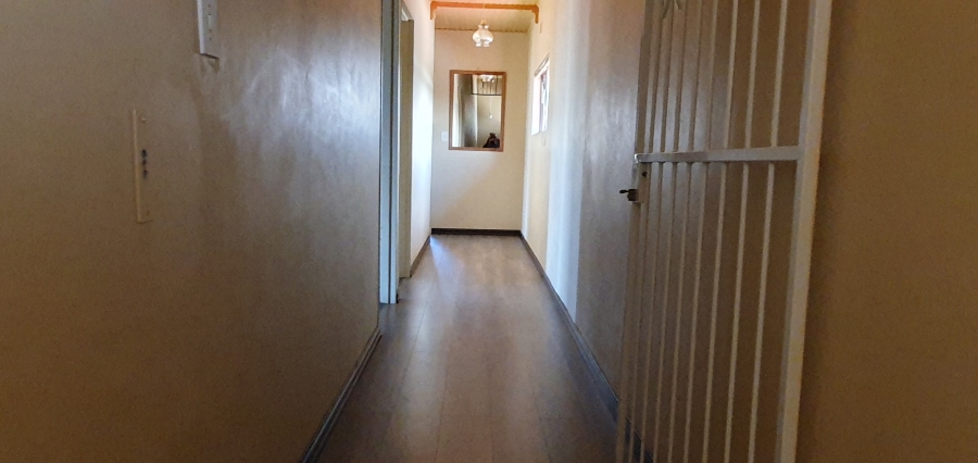 5 Bedroom Property for Sale in Bluff KwaZulu-Natal