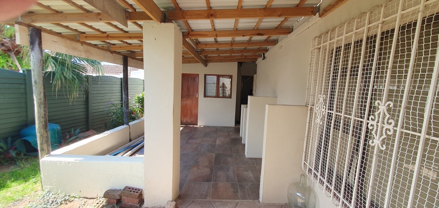 5 Bedroom Property for Sale in Bluff KwaZulu-Natal