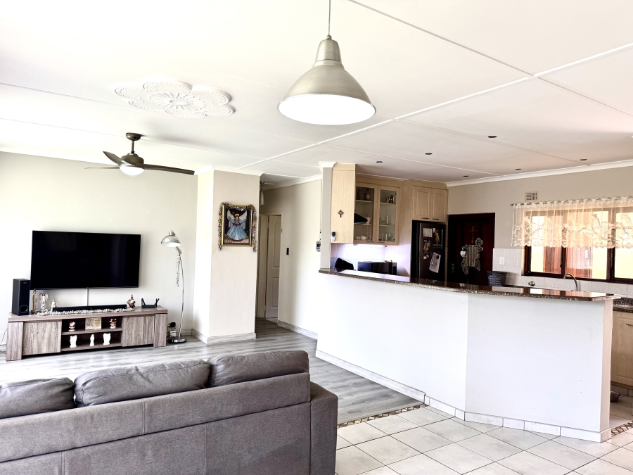 3 Bedroom Property for Sale in Pennington KwaZulu-Natal