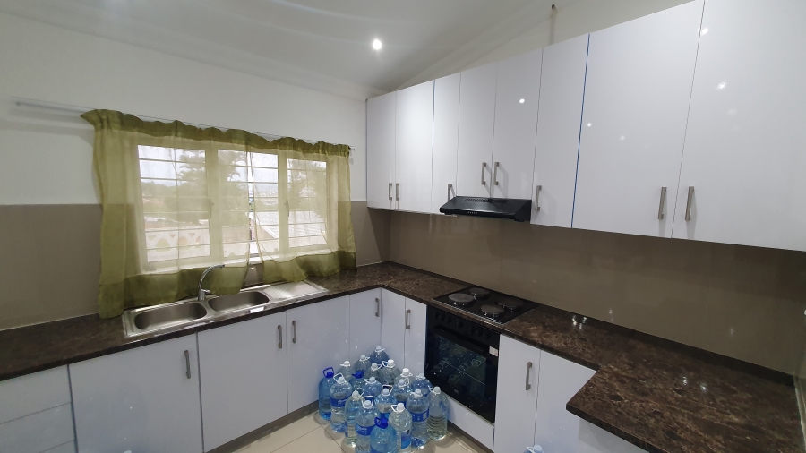 To Let 1 Bedroom Property for Rent in Bluff KwaZulu-Natal