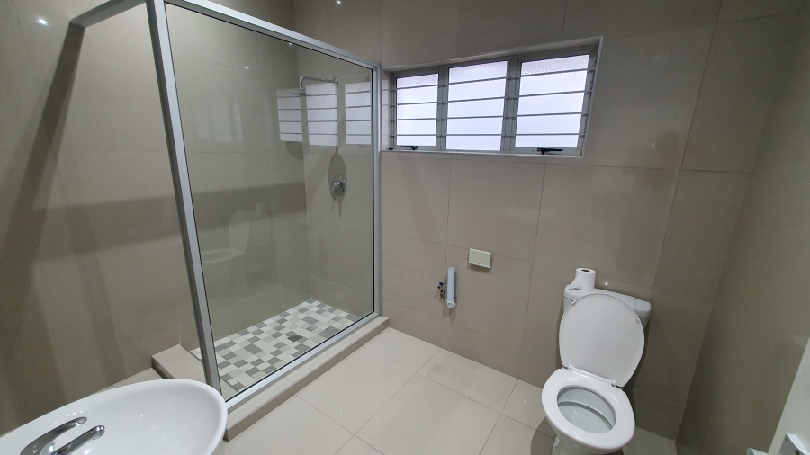 To Let 1 Bedroom Property for Rent in Bluff KwaZulu-Natal