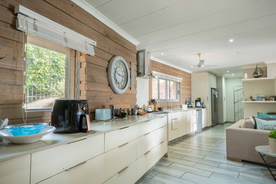 3 Bedroom Property for Sale in Bazley Beach KwaZulu-Natal