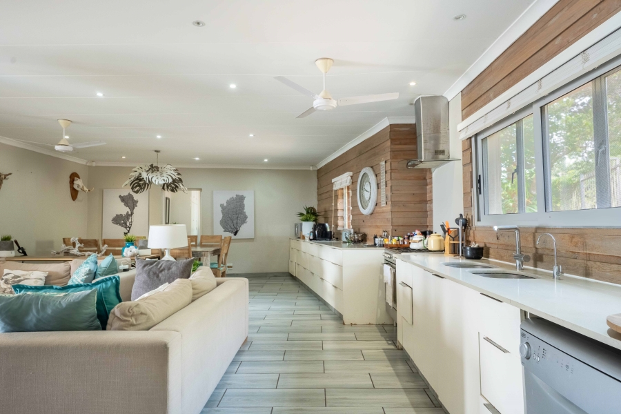 3 Bedroom Property for Sale in Bazley Beach KwaZulu-Natal