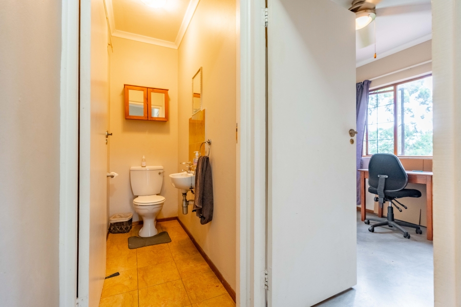 To Let 2 Bedroom Property for Rent in Rouken Glen KwaZulu-Natal