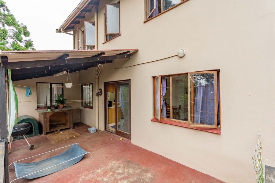To Let 2 Bedroom Property for Rent in Rouken Glen KwaZulu-Natal