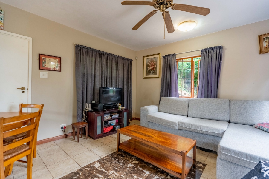 To Let 2 Bedroom Property for Rent in Rouken Glen KwaZulu-Natal