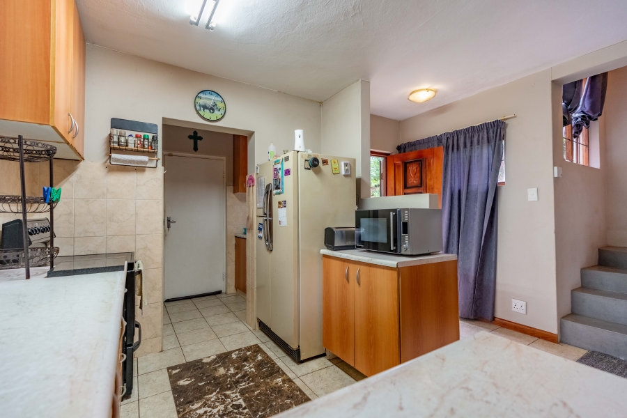 To Let 2 Bedroom Property for Rent in Rouken Glen KwaZulu-Natal