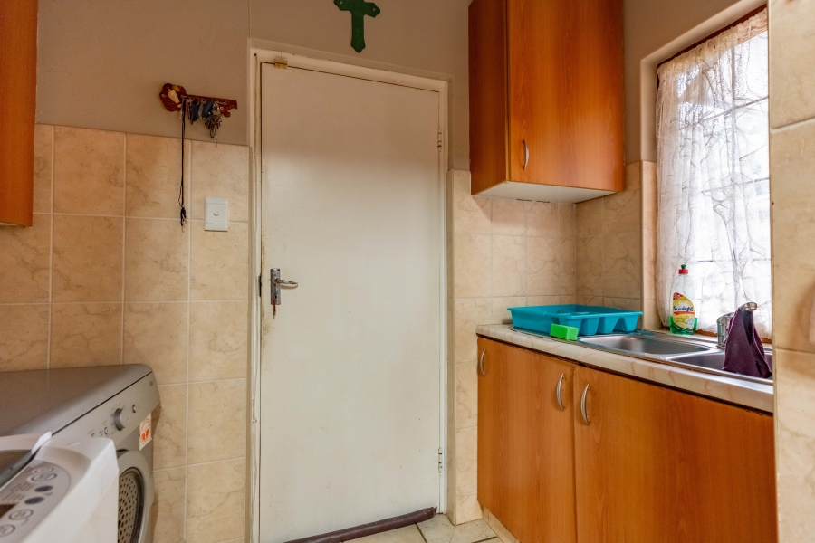 To Let 2 Bedroom Property for Rent in Rouken Glen KwaZulu-Natal