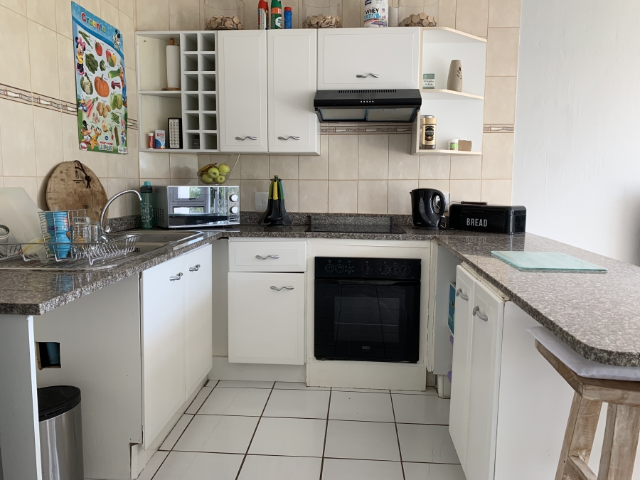 1 Bedroom Property for Sale in Shakas Rock KwaZulu-Natal