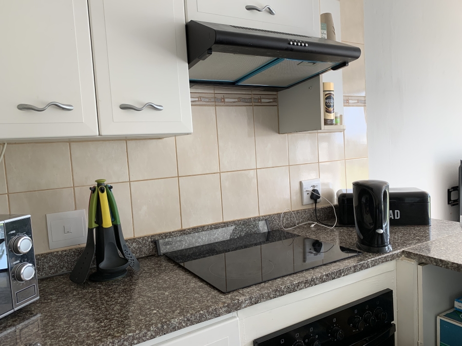 1 Bedroom Property for Sale in Shakas Rock KwaZulu-Natal