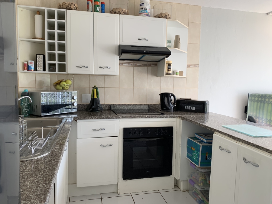 1 Bedroom Property for Sale in Shakas Rock KwaZulu-Natal