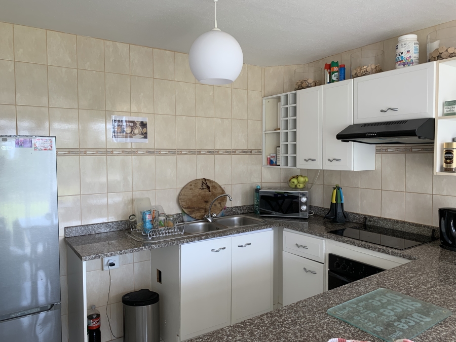 1 Bedroom Property for Sale in Shakas Rock KwaZulu-Natal