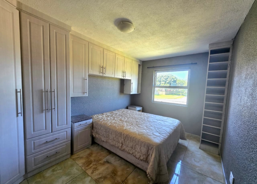 2 Bedroom Property for Sale in Meer En See KwaZulu-Natal