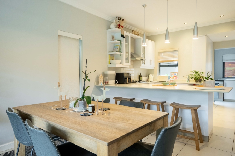 3 Bedroom Property for Sale in Cotswold Downs Estates KwaZulu-Natal