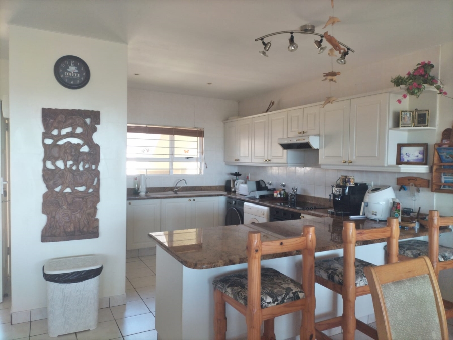 4 Bedroom Property for Sale in Willard Beach KwaZulu-Natal