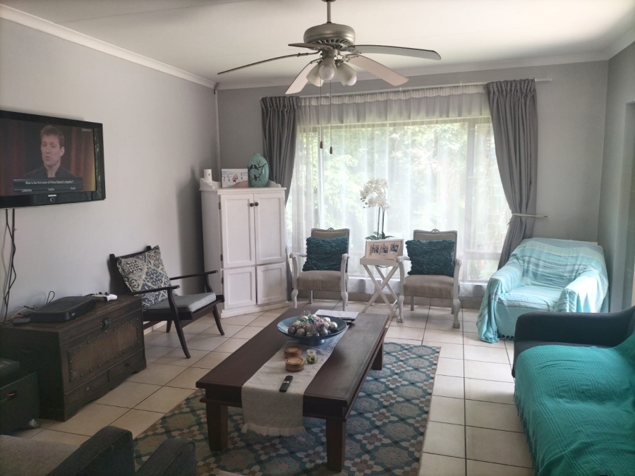 To Let 3 Bedroom Property for Rent in Willard Beach KwaZulu-Natal