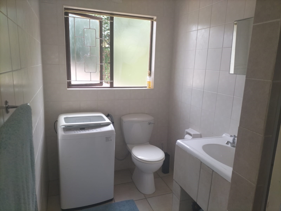 To Let 3 Bedroom Property for Rent in Willard Beach KwaZulu-Natal