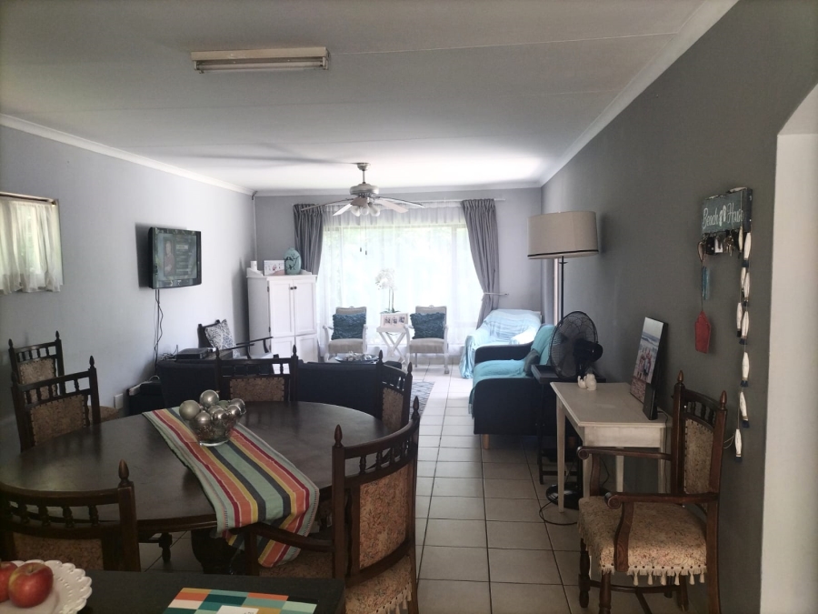 To Let 3 Bedroom Property for Rent in Willard Beach KwaZulu-Natal