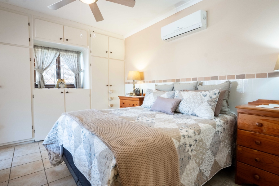 3 Bedroom Property for Sale in Amanzimtoti KwaZulu-Natal