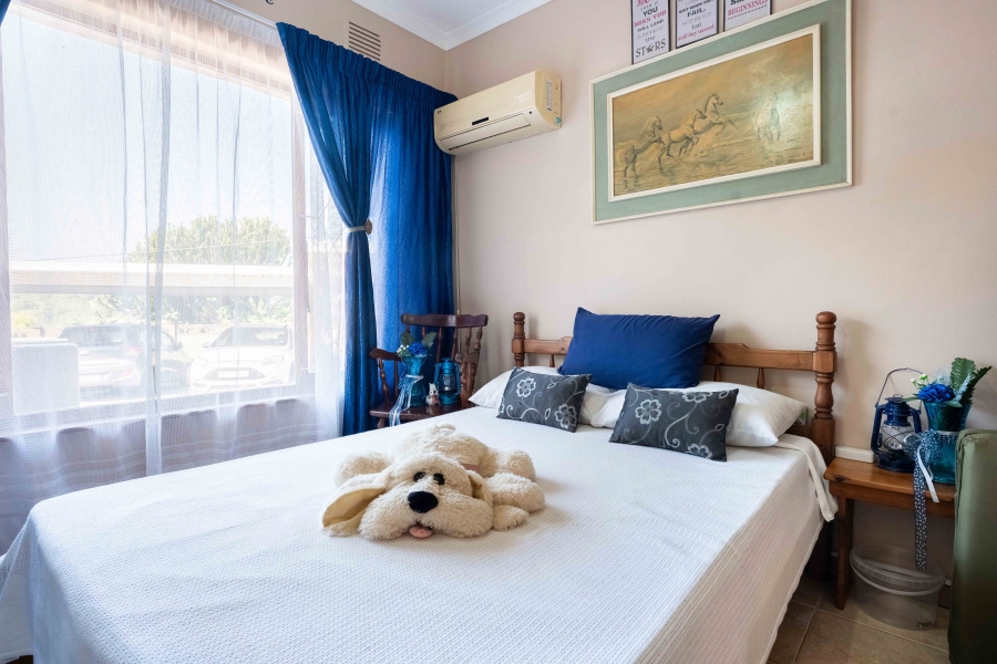 3 Bedroom Property for Sale in Amanzimtoti KwaZulu-Natal