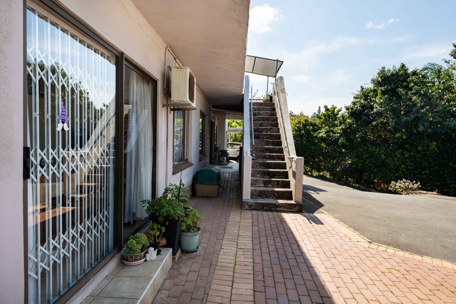 3 Bedroom Property for Sale in Amanzimtoti KwaZulu-Natal