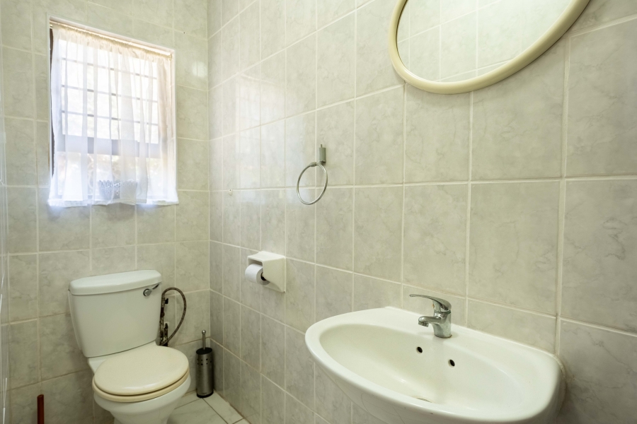 3 Bedroom Property for Sale in Amanzimtoti KwaZulu-Natal