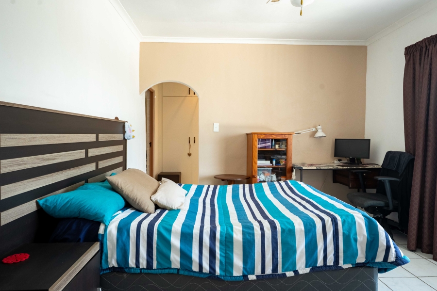 3 Bedroom Property for Sale in Amanzimtoti KwaZulu-Natal