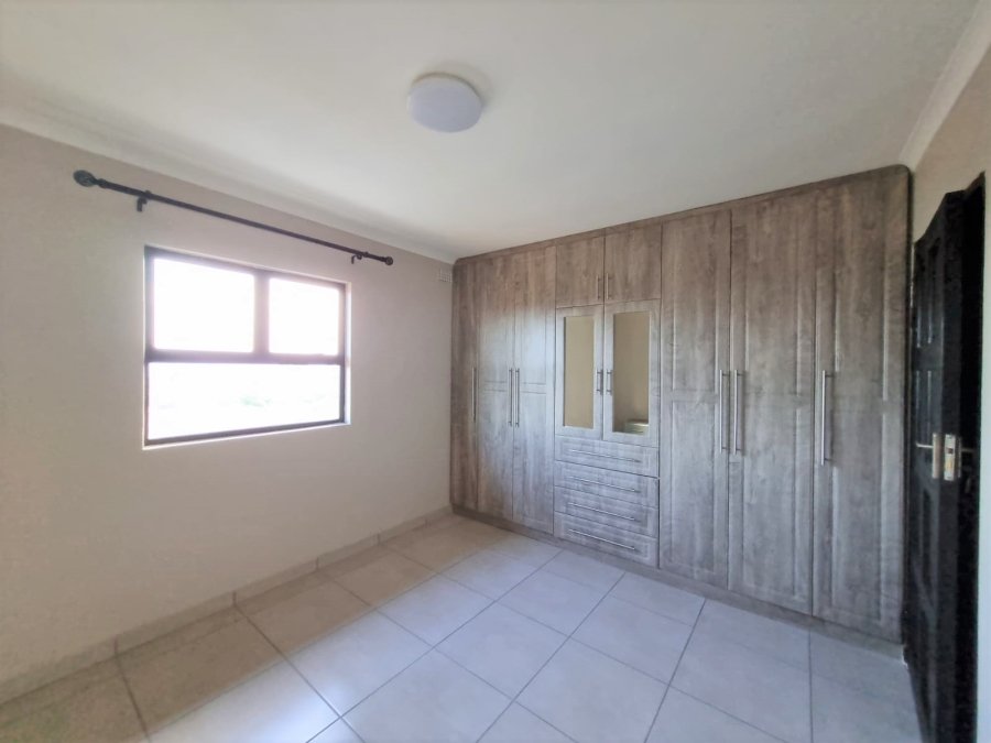 To Let 2 Bedroom Property for Rent in Kenville KwaZulu-Natal