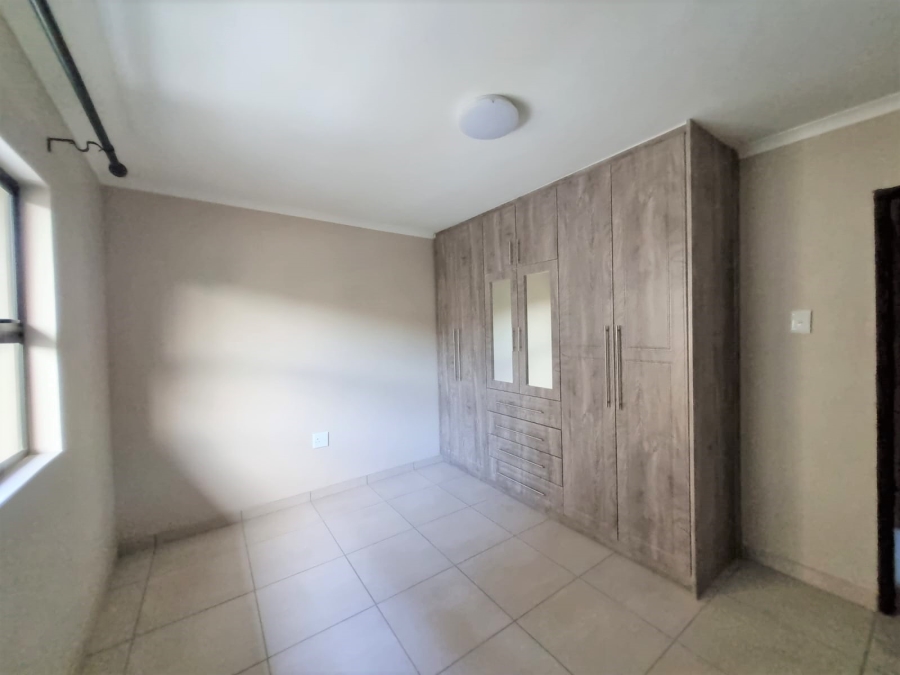 To Let 2 Bedroom Property for Rent in Kenville KwaZulu-Natal