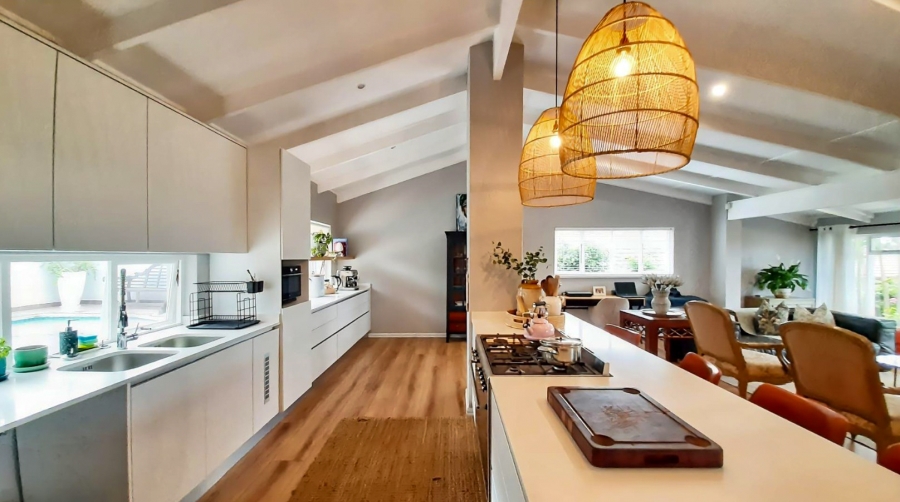 4 Bedroom Property for Sale in Ballito Central KwaZulu-Natal