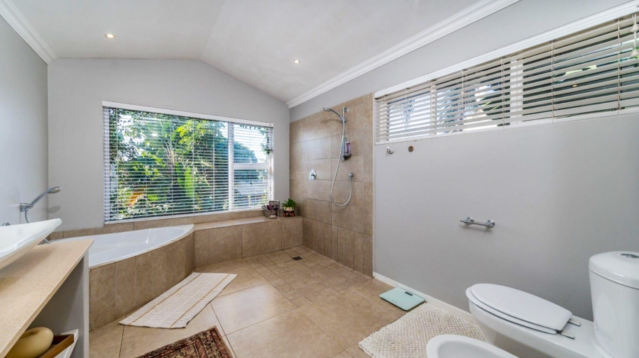 4 Bedroom Property for Sale in Ballito Central KwaZulu-Natal