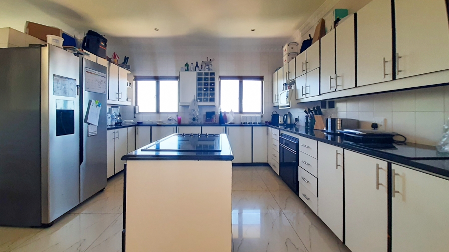 4 Bedroom Property for Sale in Ballito Central KwaZulu-Natal