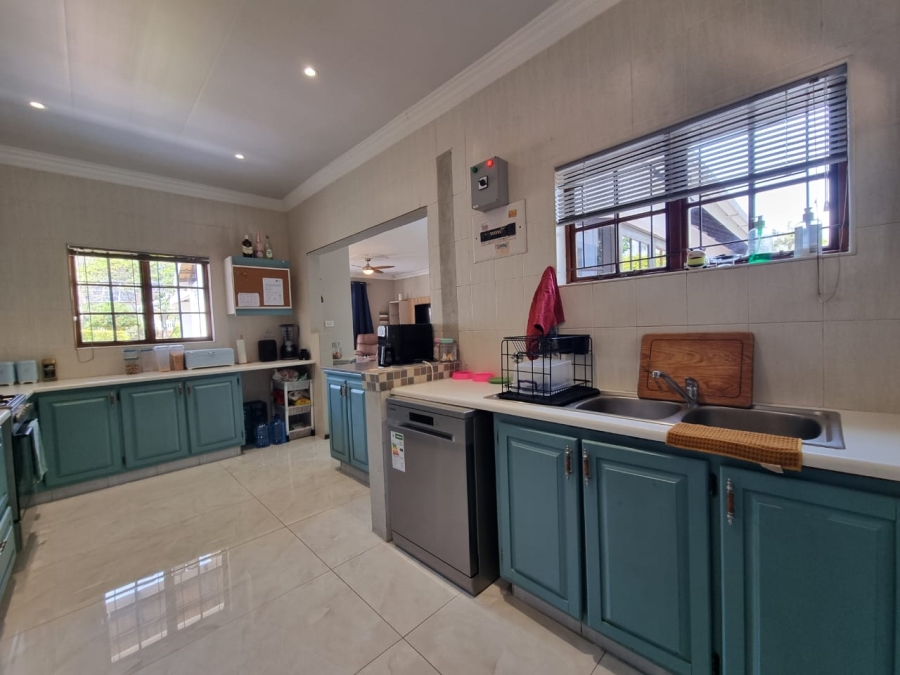 3 Bedroom Property for Sale in Manaba Beach KwaZulu-Natal